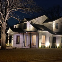 Residential home with professional outdoor lighting